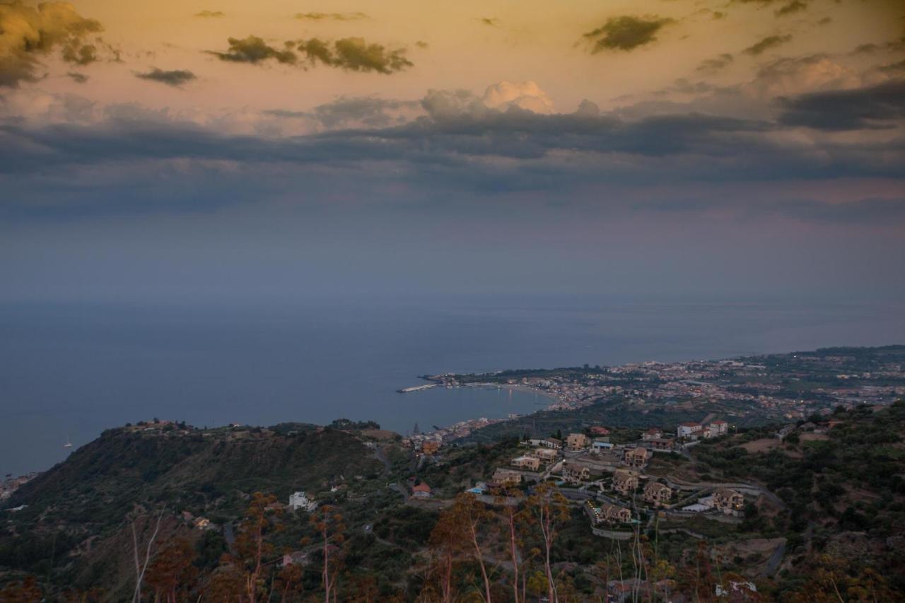 Casale Di Caterina Casa de Campo Taormina